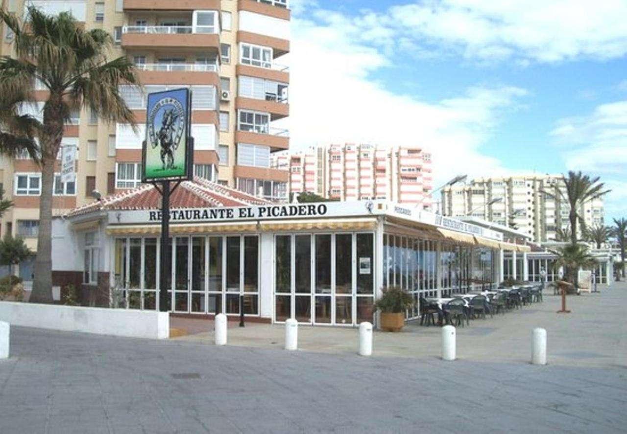 טורוקס Beachfront 82 מראה חיצוני תמונה